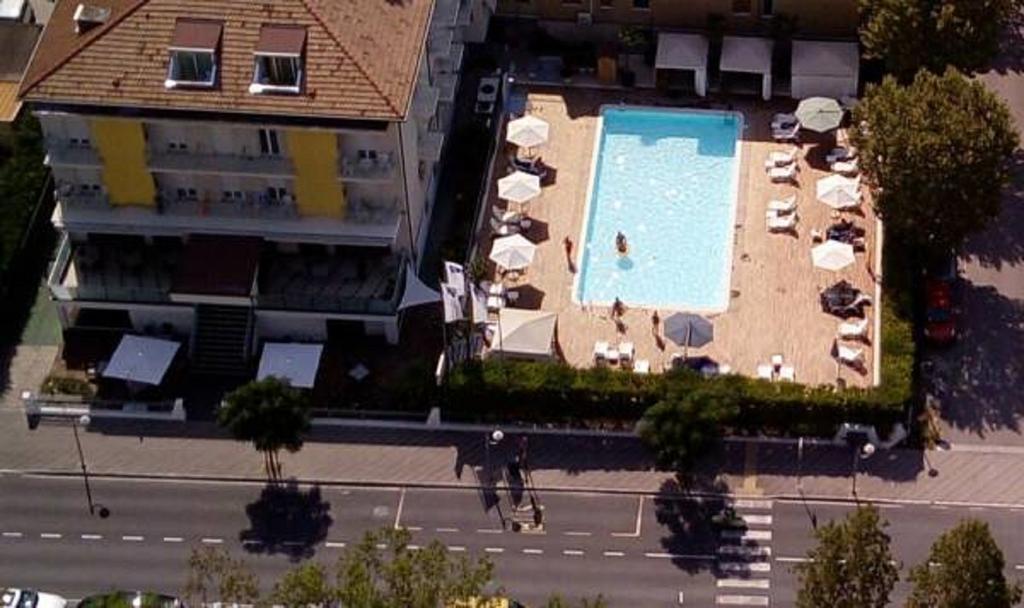 Hotel St. Moritz Bellaria-Igea Marina Ngoại thất bức ảnh