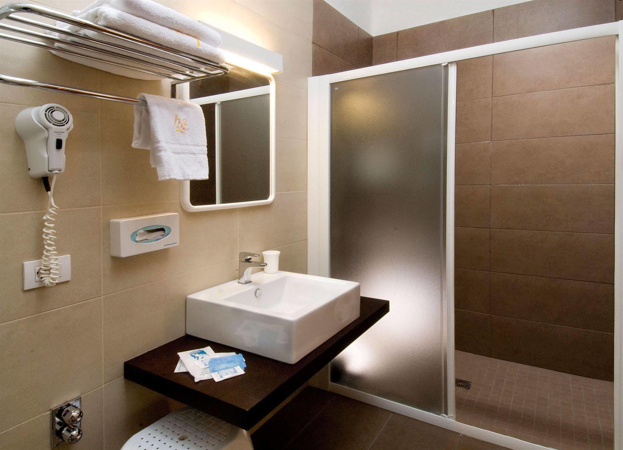 Hotel St. Moritz Bellaria-Igea Marina Ngoại thất bức ảnh